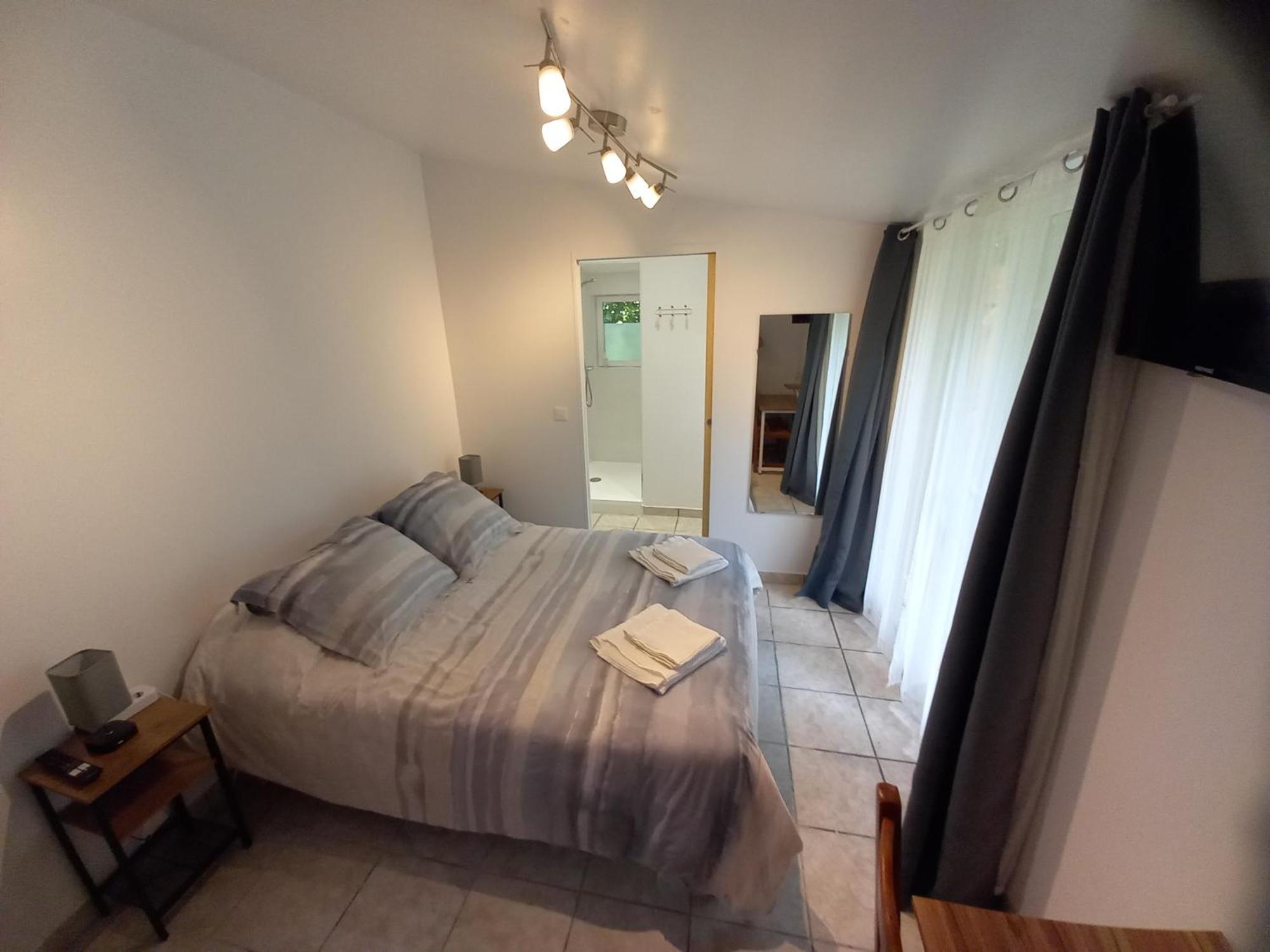 La Petite Campagne Bed & Breakfast Blaru ภายนอก รูปภาพ